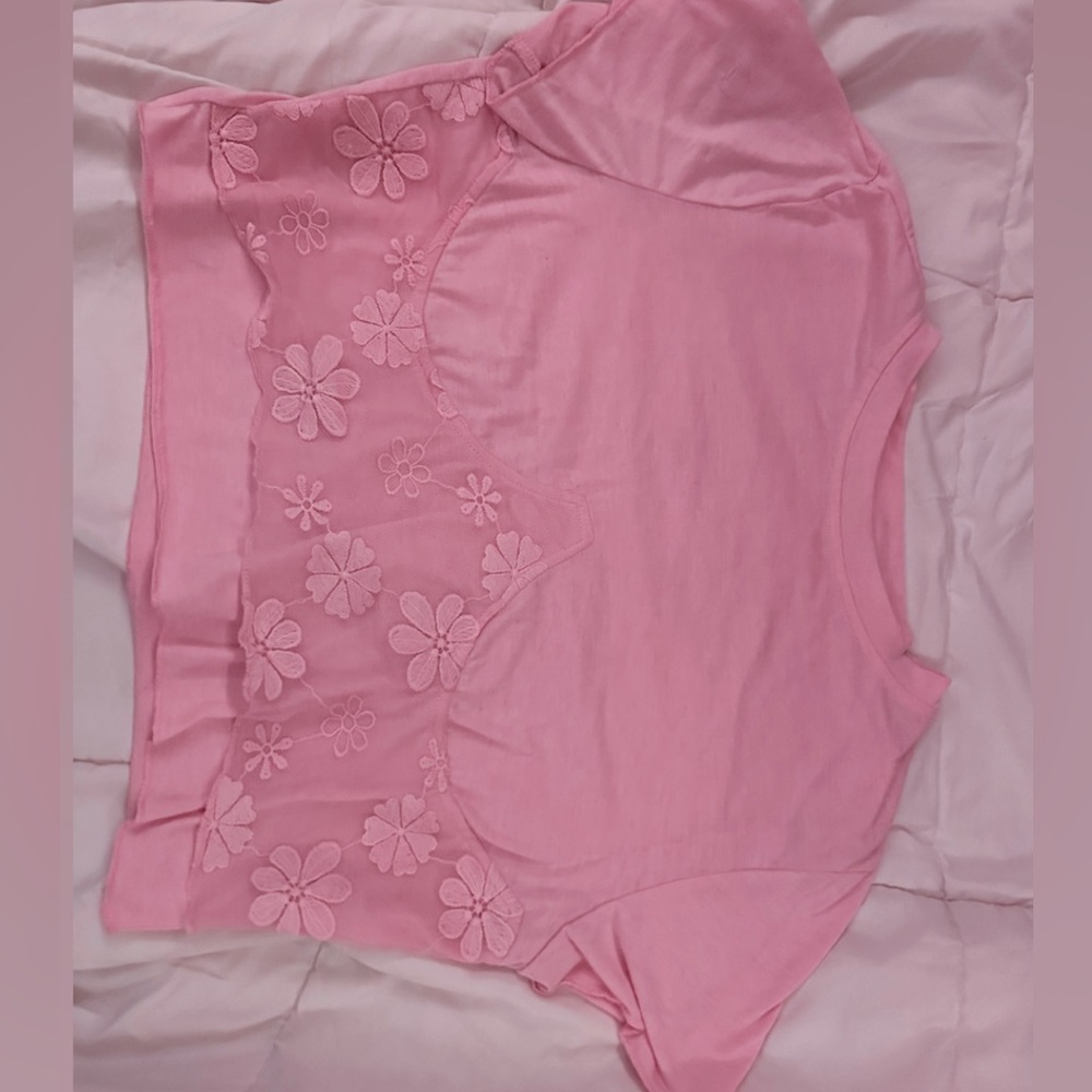 Pink crop top with floral lace print